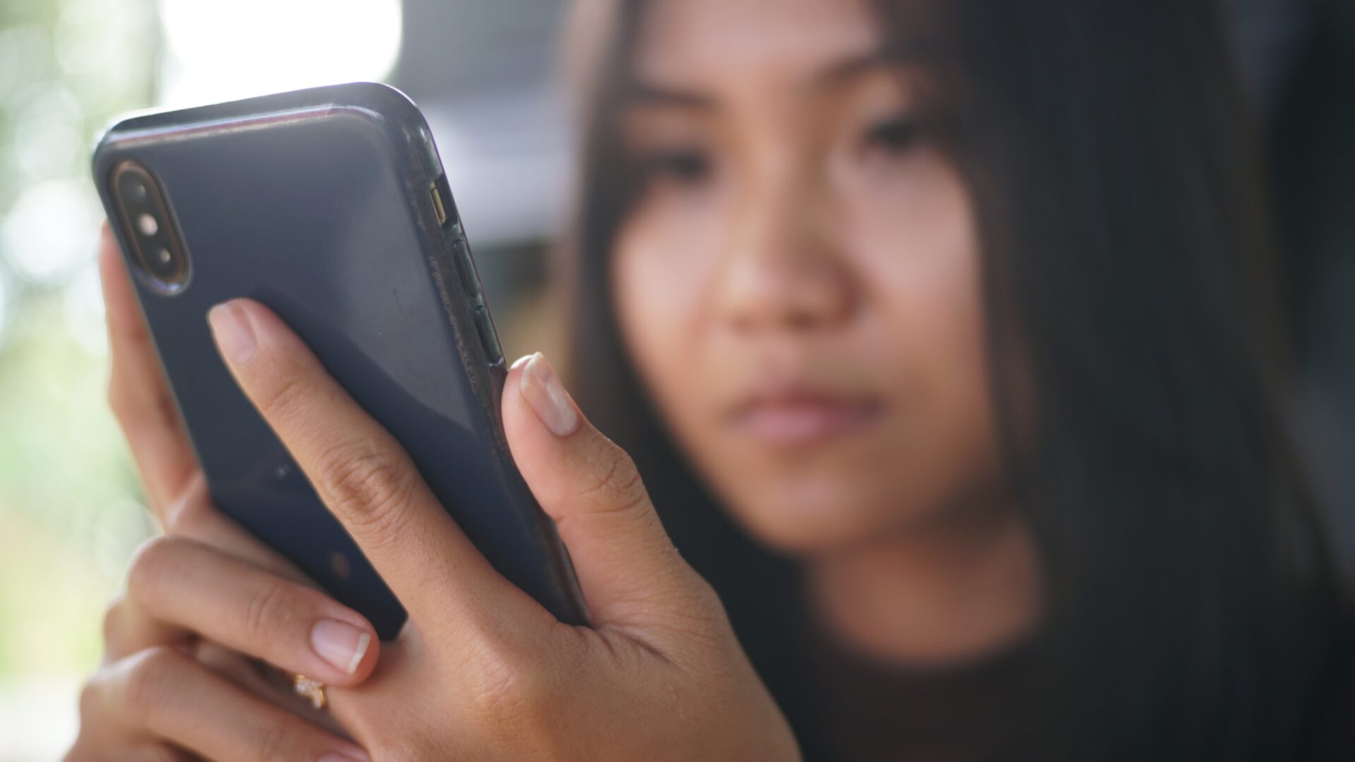 playing handphone 2024 11 25 04 12 39 utc