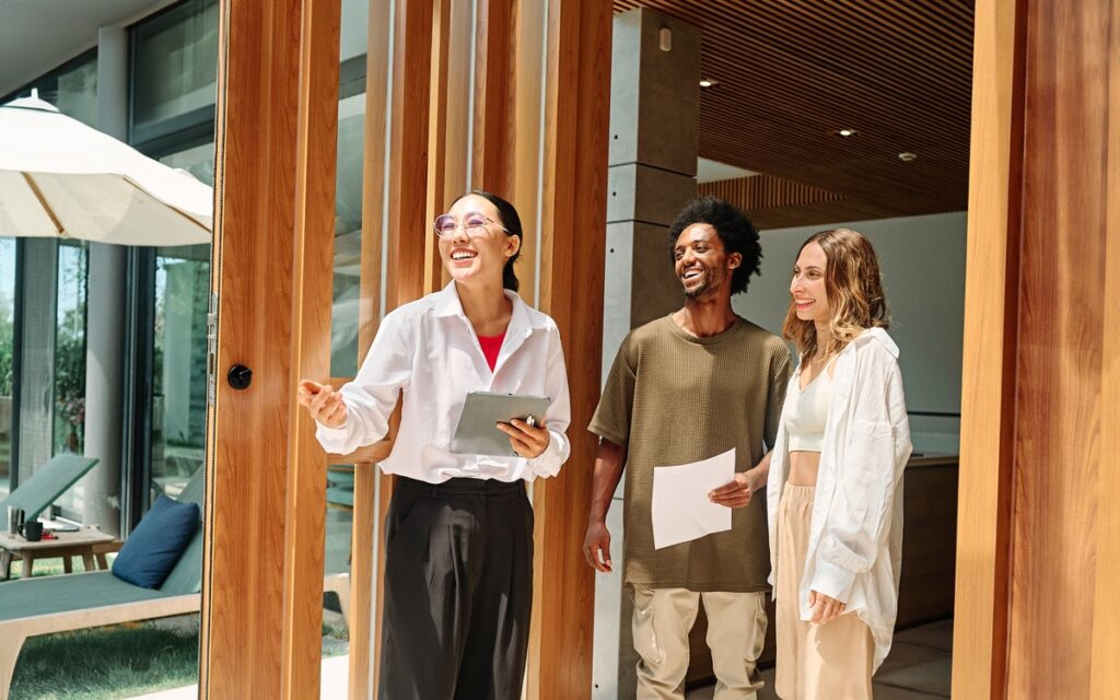 How Identity Verification Supports Real Estate Agent Safety