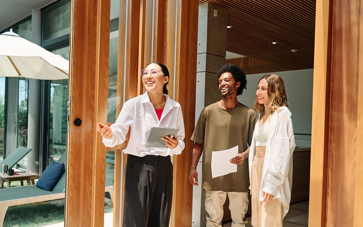 How Identity Verification Supports Real Estate Agent Safety